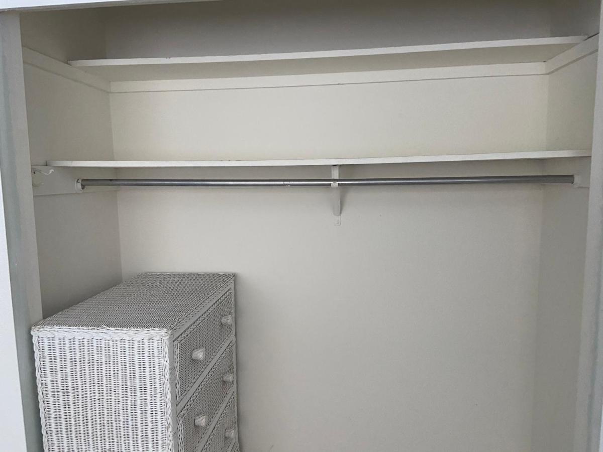 סיינט פיט ביץ' Private Room In A 2 Bedroom 1 Bathroom Shared With Host, On The Beach, Surrounded By Resorts, Only 2 People Max מראה חיצוני תמונה